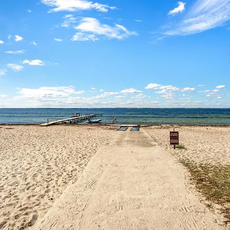 2 Bedroom Beautiful In