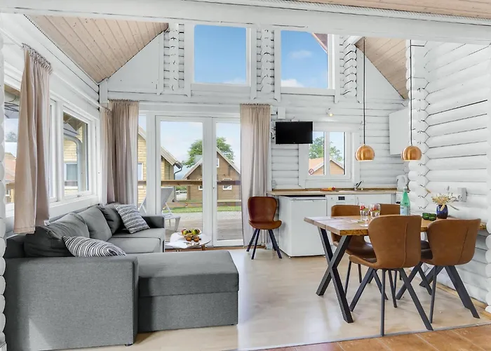 Holiday home 2 Bedroom Beautiful In